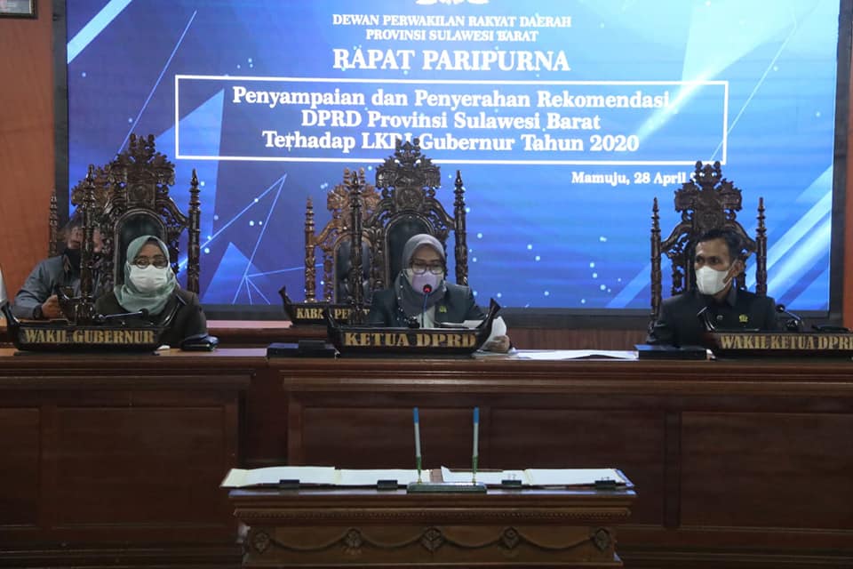 DPRD Sulbar Gelar Paripurna Penyerahan Rekomendasi Terhadap LKPj Gubernur Tahun Anggaran 2020